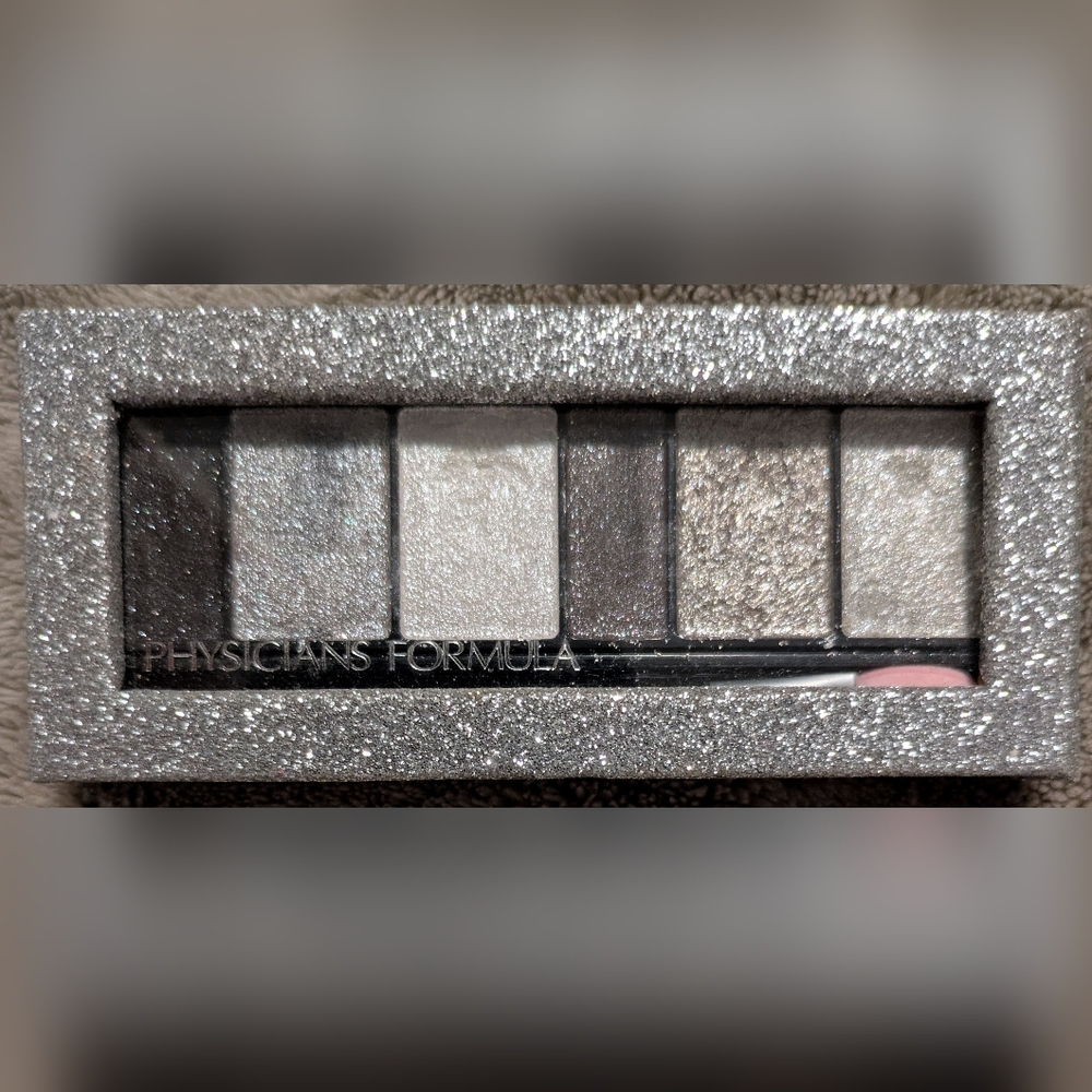Physicians Formula Glam Eyeshadow Palette - Silver and Gray Tones